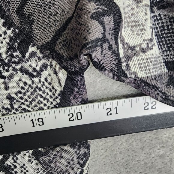 Womens Est. 1946 Gray Orange Snake Print Top Blouse Long Sleeve Keyhole Neck L - Picture 5 of 8